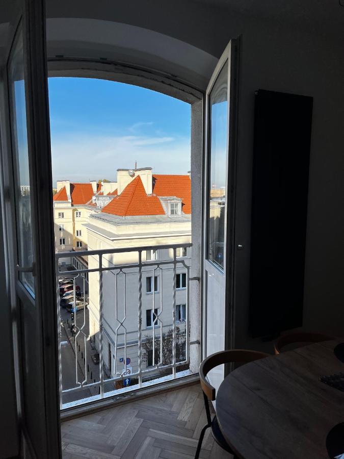 Ohmyhome - Plac Pieciu Rogow - Centrum Warsaw Ngoại thất bức ảnh