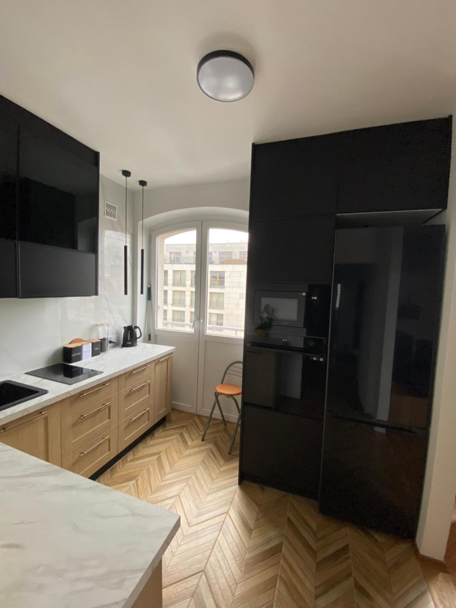 Ohmyhome - Plac Pieciu Rogow - Centrum Warsaw Ngoại thất bức ảnh